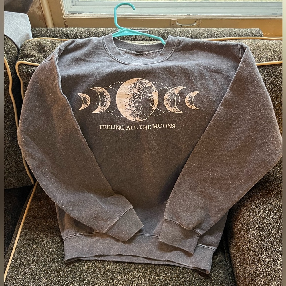 Small Pacsun crewneck
